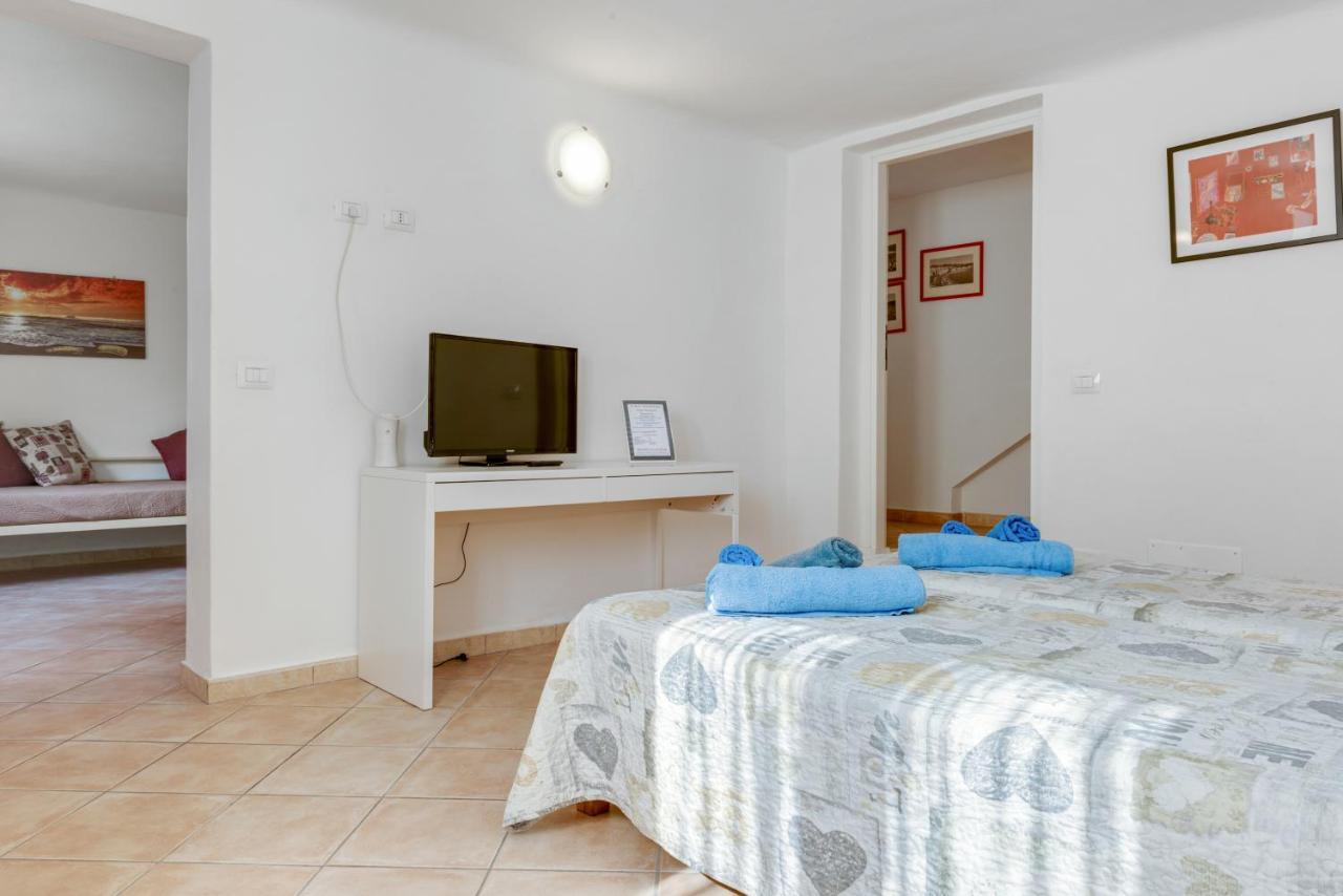 La Spezia Migliarina Bedrooms Exterior foto